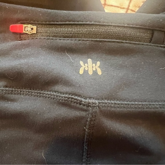 Women's Kyodon Black Workout Capris Size L 12-14 - Picture 3 of 6